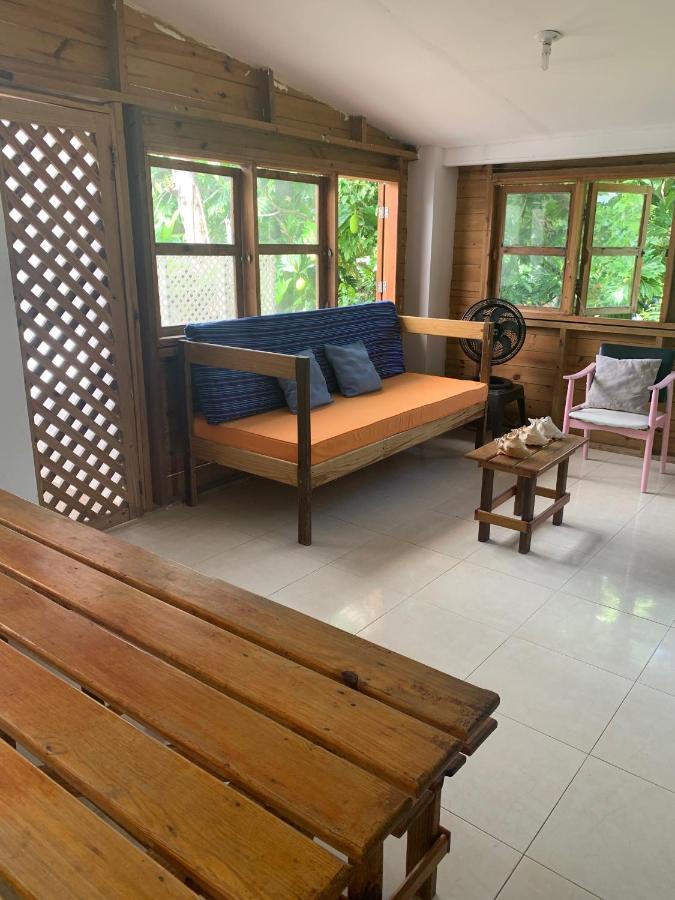 Hostal Casaluna San Andres ภายนอก รูปภาพ