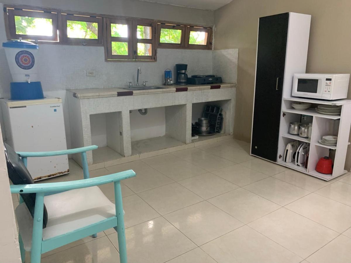 Hostal Casaluna San Andres ภายนอก รูปภาพ