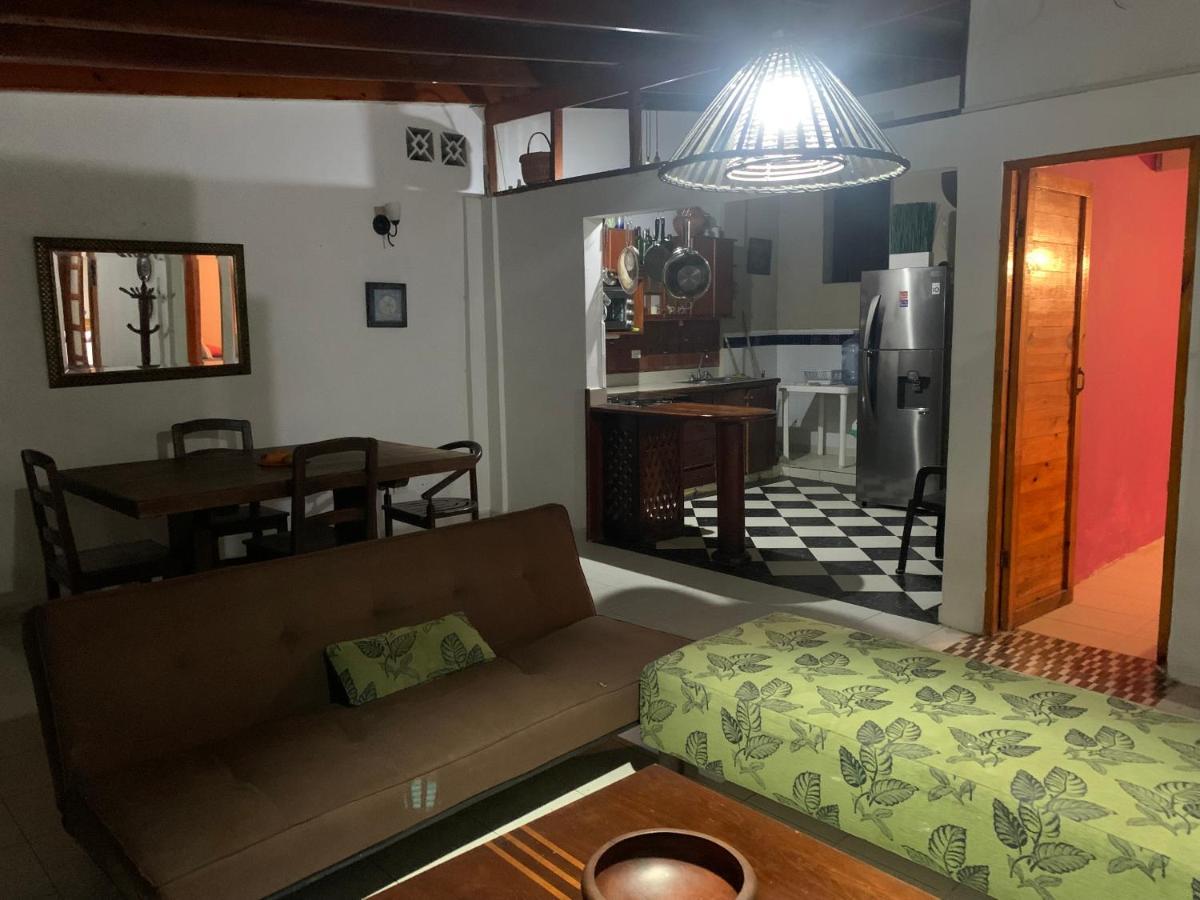 Hostal Casaluna San Andres ภายนอก รูปภาพ