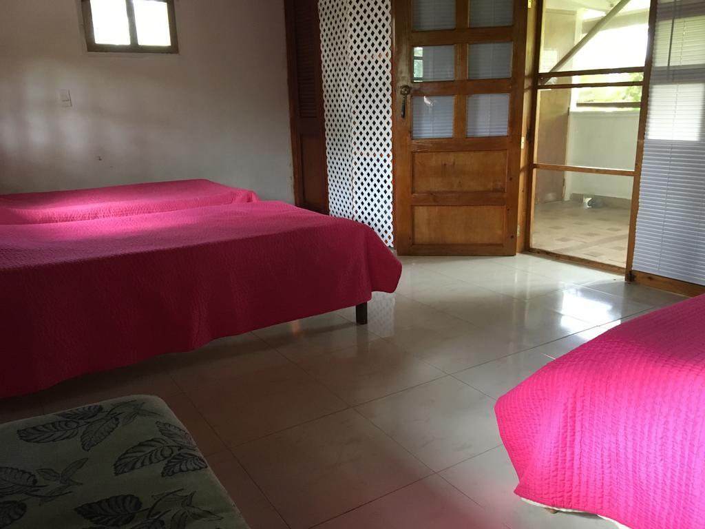 Hostal Casaluna San Andres ภายนอก รูปภาพ